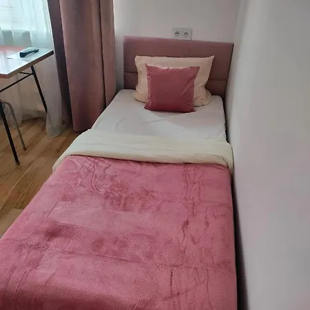 11 Hostel Kozienice
