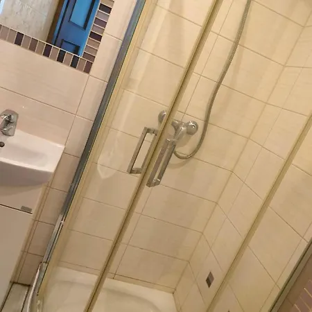 11 * Kozienice