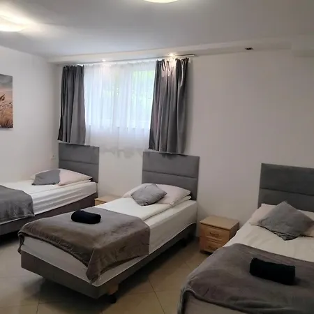 11 * Kozienice