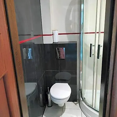 11 Hostel *