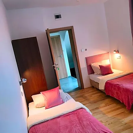 11 * Kozienice
