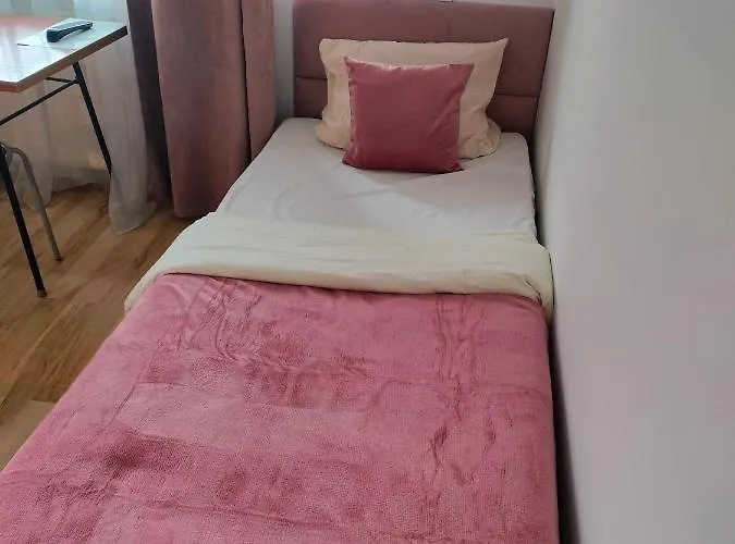 11 Albergue Kozienice